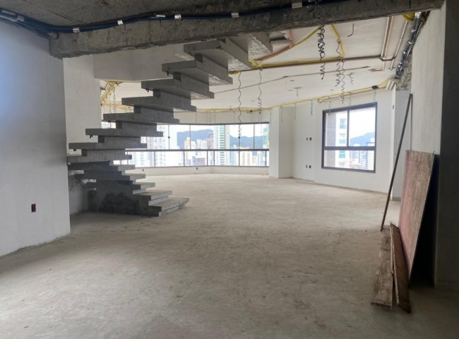 Cobertura 4 dormitórios Residencial Champagne, Centro - Balneário Camboriú