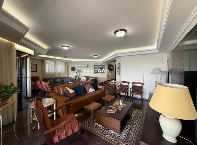 Apartamento Ed. Nina Schürmann, Frente Mar Centro - Balneário Camboriú