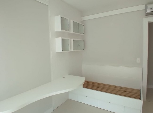 Apartamento 3 dormitórios La Madeson, Quadra Mar - Balneário Camboriú