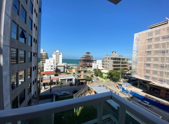 Apartamento 3 dormitórios Emerald Residence, Praia Brava - Itajaí