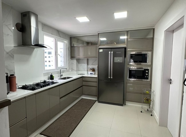 Apartamento 3 dormitórios Regio Di Calabria, Centro - Balneário Camboriú