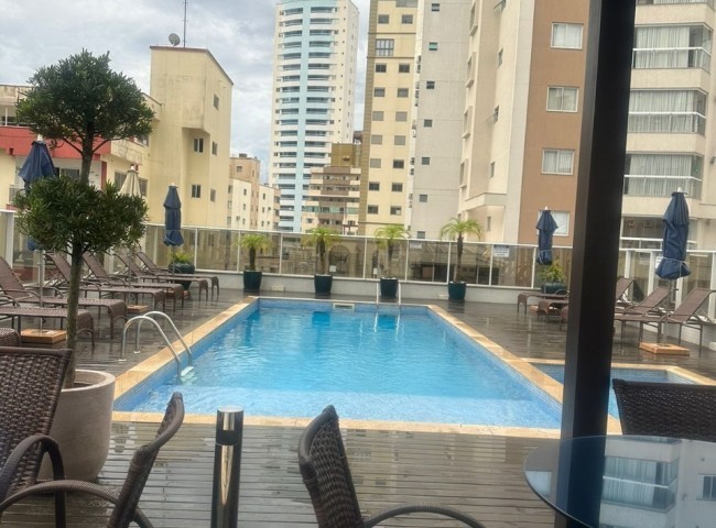 Apartamento 3 dormitórios Regio Di Calabria, Centro - Balneário Camboriú
