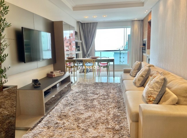 Apartamento 4 dormitórios Villa Serena Home Club, Quadra Mar - Balneário Camboriú