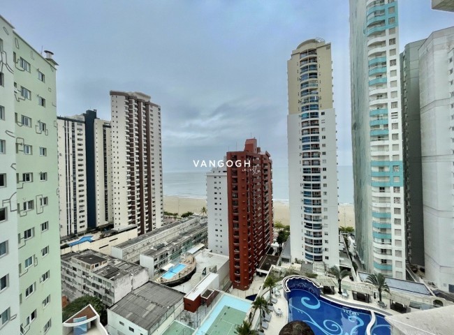 Apartamento 4 dormitórios Villa Serena Home Club, Quadra Mar - Balneário Camboriú