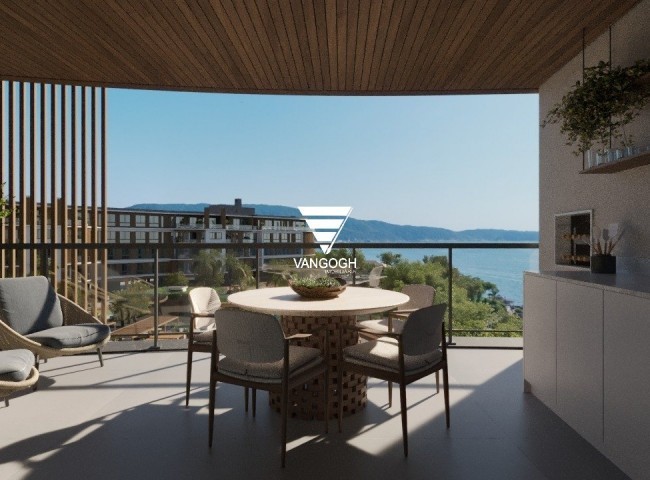 Porto Ribeiro Village