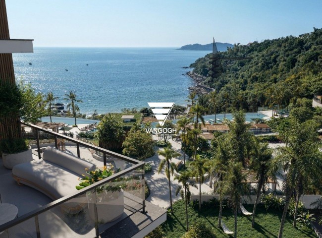 Porto Ribeiro Village