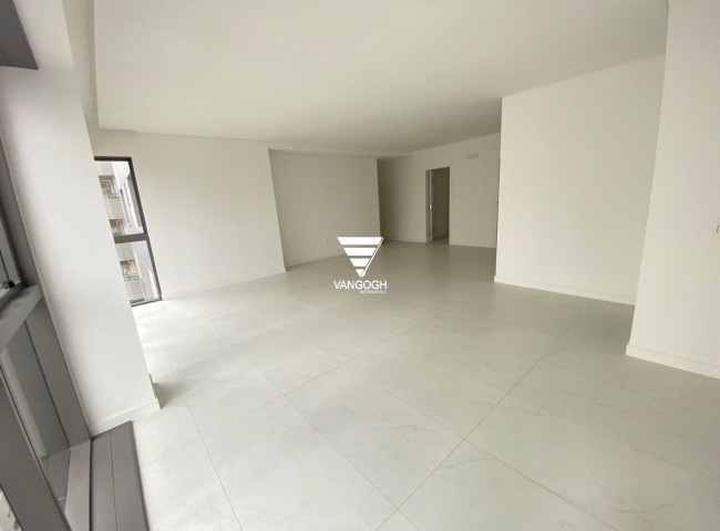 Apartamento 4 dormitórios Royal Tower, Centro - Balneário Camboriú