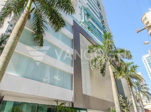 Apartamento 3 dormitórios Palm Beach, Quadra Mar - Balneário Camboriú