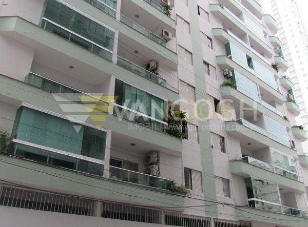 Apartamento 3 dormitórios Dr. Blumenau, Quadra Mar - Balneário Camboriú