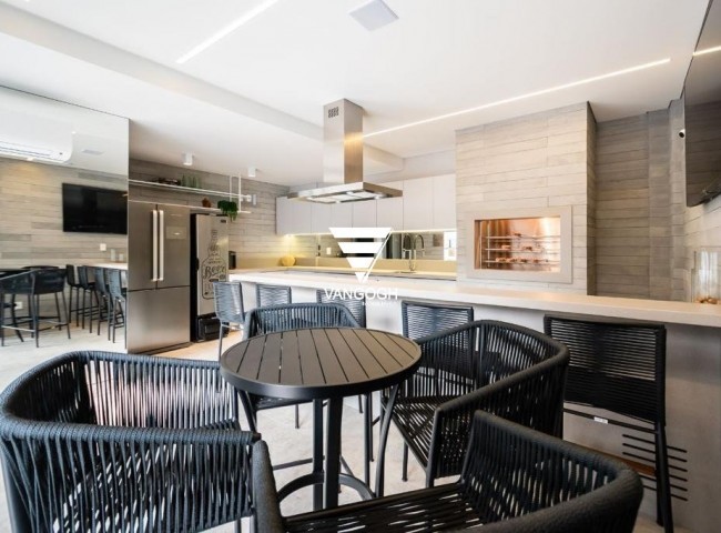 Apartamento 3 dormitórios SUN COAST RESIDENCE