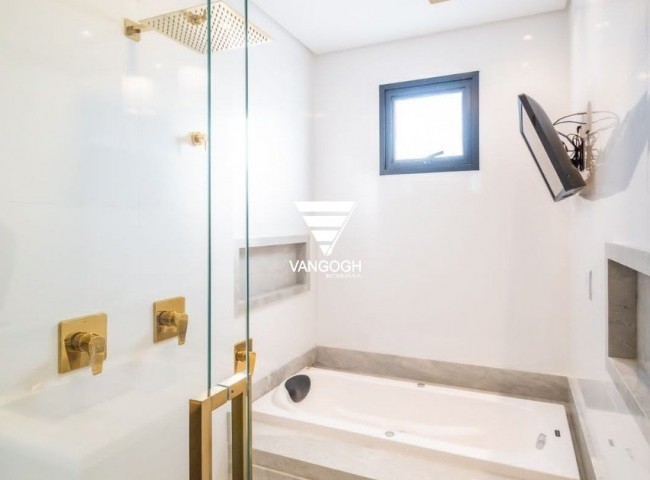 Apartamento 4 dormitórios Paramount Tower, Meia Praia - ITAPEMA