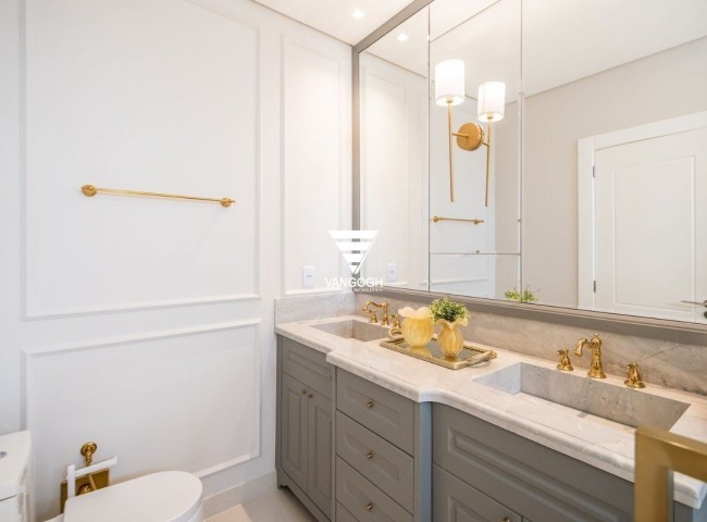 Apartamento 4 dormitórios Paramount Tower, Meia Praia - ITAPEMA