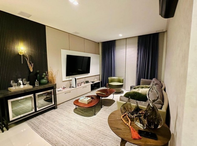 Apartamento 3 dormitórios Windsor Village, Centro - Balneário Camboriú