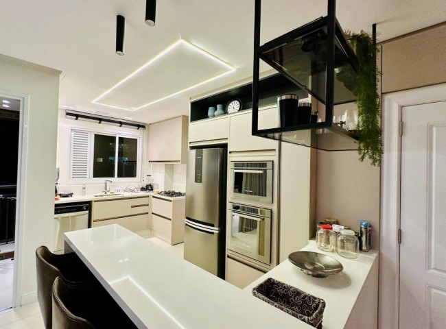 Apartamento 3 dormitórios Windsor Village, Centro - Balneário Camboriú