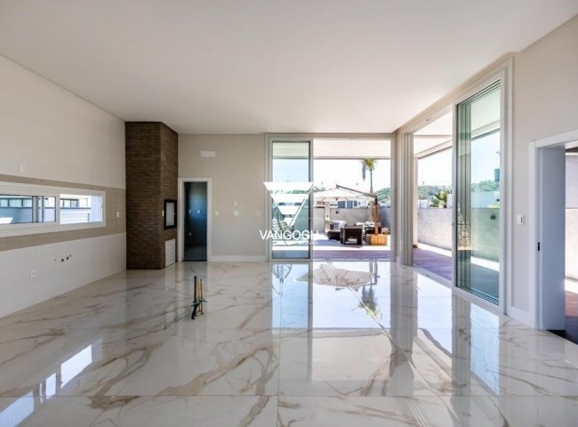 Casa 4 dormitórios Caledônia Private Village, Santa Regina - Camboriú