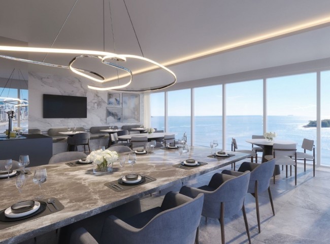 Cobertura 8 dormitórios Titanium Tower