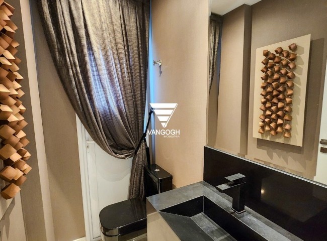 Apartamento 3 dormitórios Torre Esmeralda, Pioneiros - Balneário Camboriú