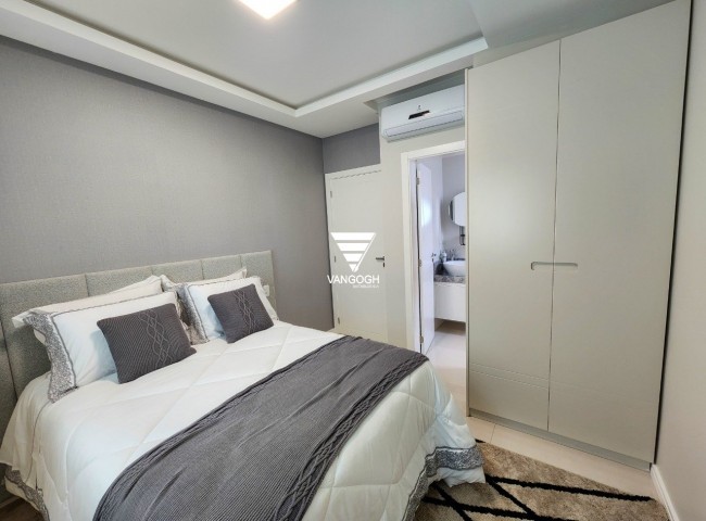 Apartamento 3 dormitórios Torre Esmeralda, Pioneiros - Balneário Camboriú