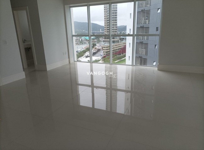 Apartamento 4 dormitórios Ibiza Towers, Frente Mar - Balneário Camboriú