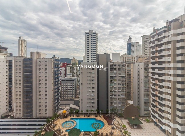 Apartamento 4 dormitórios New York Apartments