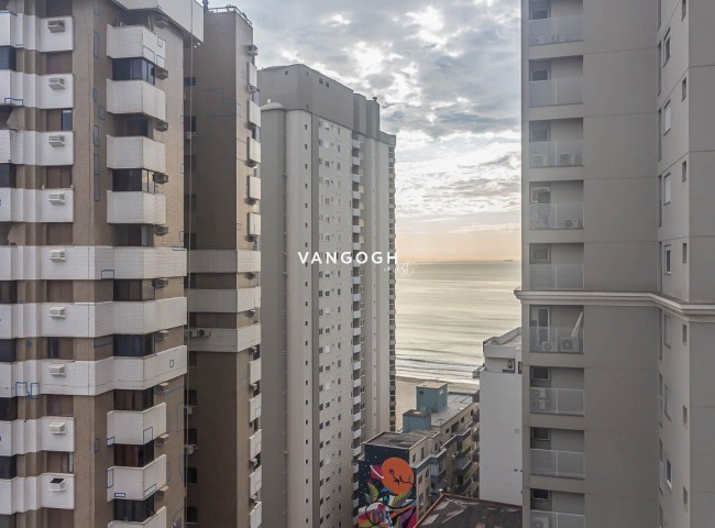 Apartamento 4 dormitórios New York Apartments