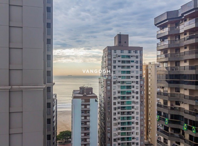 Apartamento 4 dormitórios New York Apartments