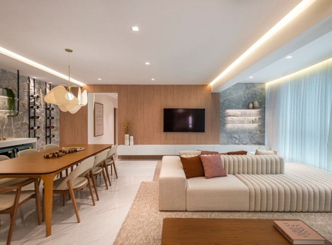 Apartamento 4 dormitórios Marina Beach Towers