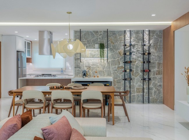 Apartamento 4 dormitórios Marina Beach Towers