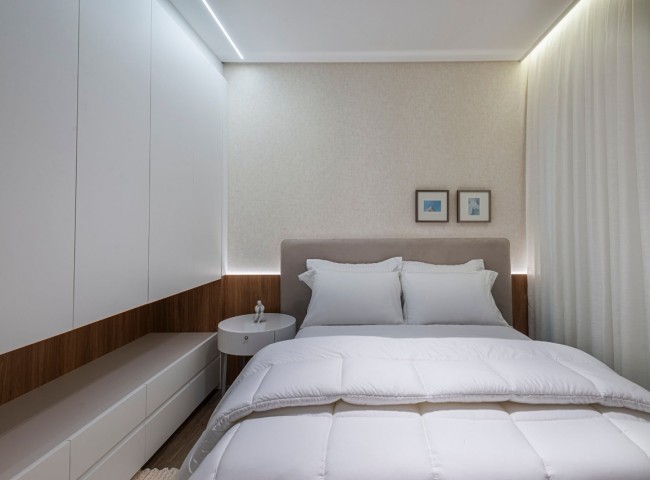 Apartamento 4 dormitórios Marina Beach Towers