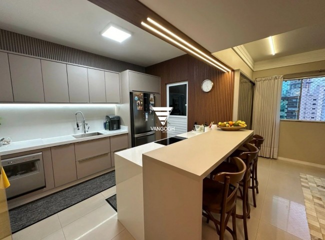 Apartamento 3 dormitórios Terra do Sol, Centro - Balneário Camboriú