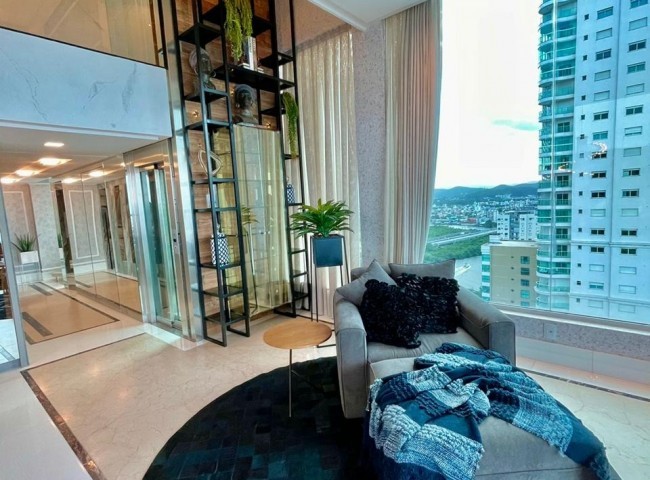 Cobertura 7 dormitórios Summer Beach, Frente Mar - Balneário Camboriú