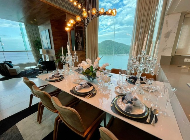 Cobertura 7 dormitórios Summer Beach, Frente Mar - Balneário Camboriú