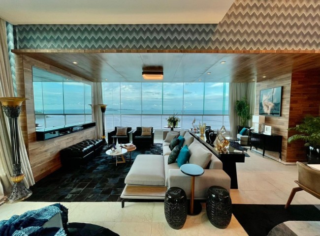 Cobertura 7 dormitórios Summer Beach, Frente Mar - Balneário Camboriú