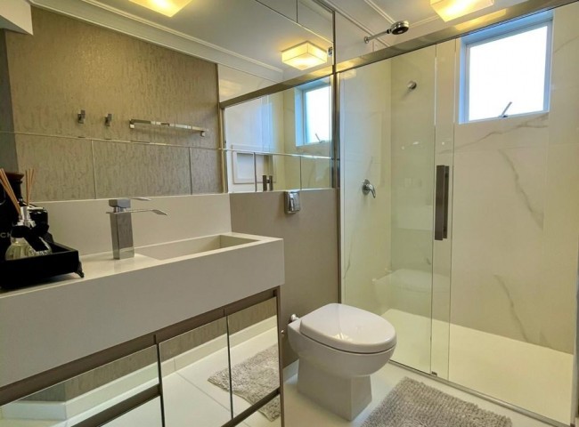 Cobertura 7 dormitórios Summer Beach, Frente Mar - Balneário Camboriú