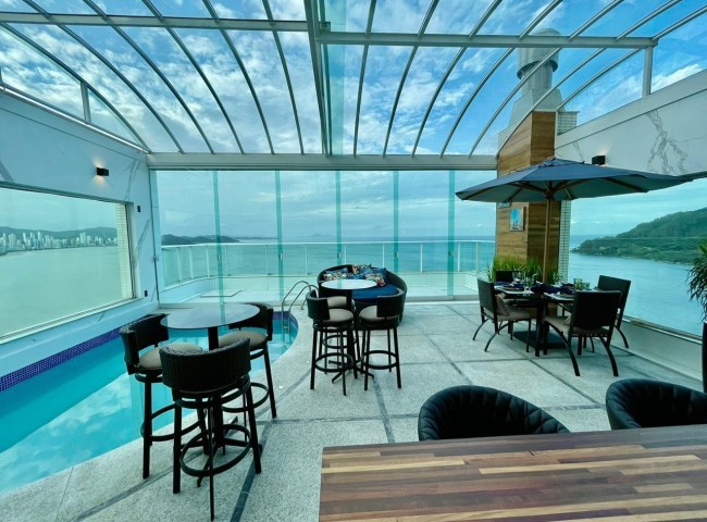 Cobertura 7 dormitórios Summer Beach, Frente Mar - Balneário Camboriú