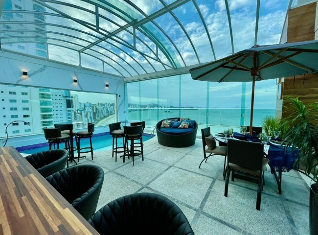 Cobertura 7 dormitórios Summer Beach, Frente Mar - Balneário Camboriú