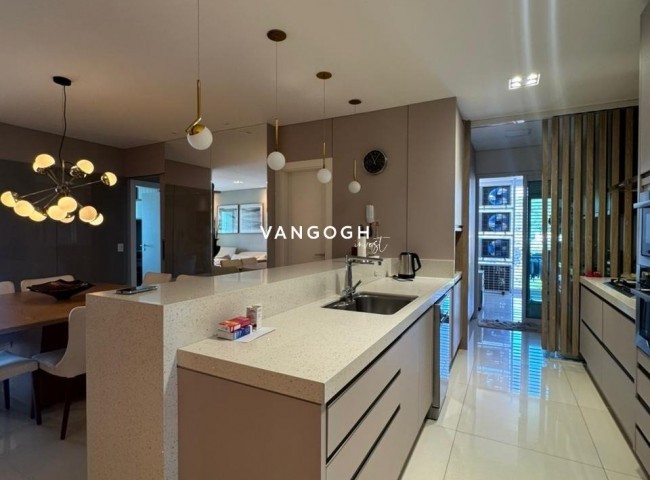 Apartamento 3 dormitórios Solares da Brava, Praia Brava - Itajaí