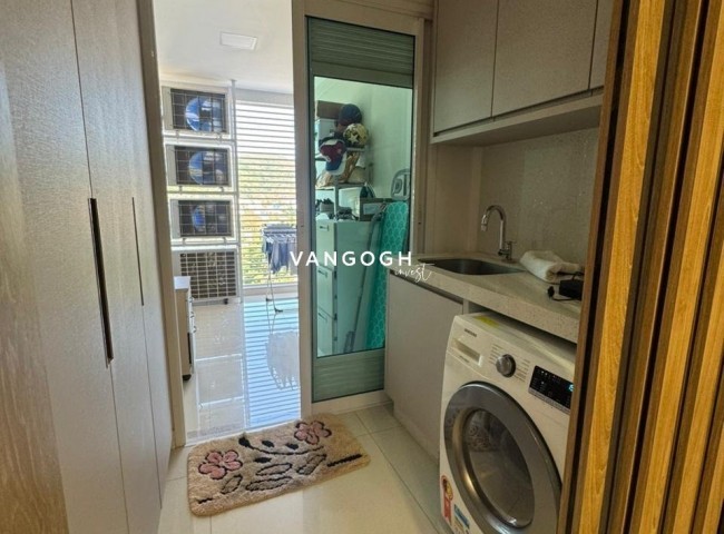 Apartamento 3 dormitórios Solares da Brava, Praia Brava - Itajaí