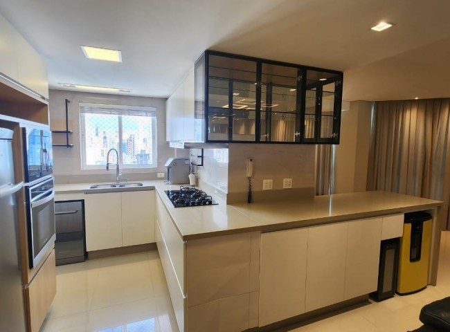 Apartamento 3 dormitórios Opera Plaza, Centro - Balneário Camboriú