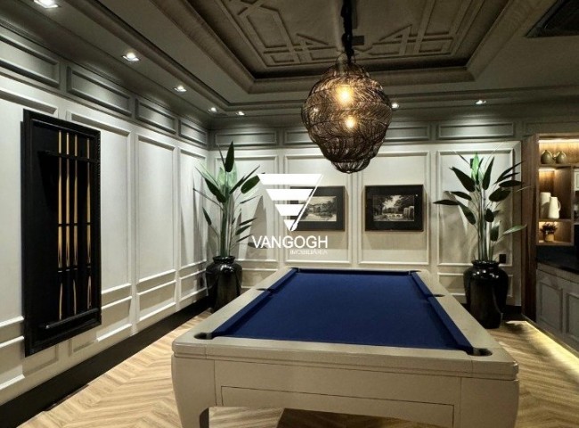 Apartamento 4 dormitórios Belissímo, Meia Praia - ITAPEMA