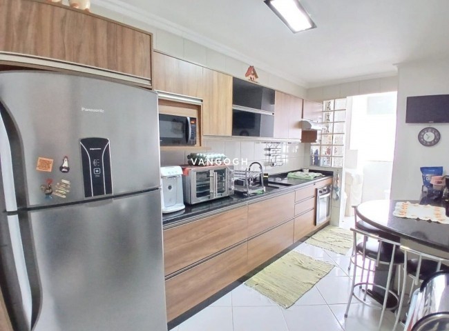 Apartamento 3 dormitórios Residence Piet Mondrian, Centro - Balneário Camboriú