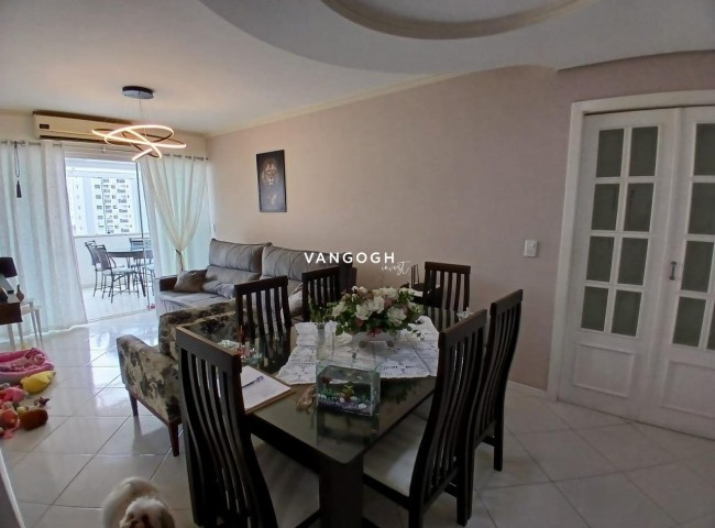 Apartamento 3 dormitórios Residence Piet Mondrian, Centro - Balneário Camboriú