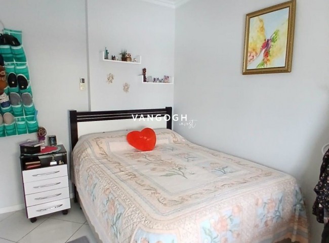 Apartamento 3 dormitórios Residence Piet Mondrian, Centro - Balneário Camboriú