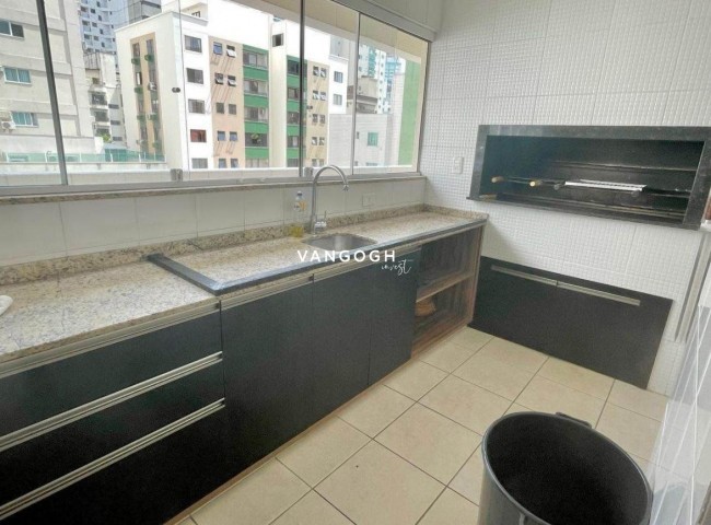 Apartamento 3 dormitórios Residence Piet Mondrian, Centro - Balneário Camboriú