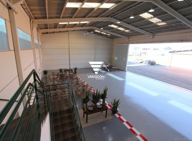 Pavilhão Costa Esmeralda, Sertao de Santa Luzia - PORTO BELO