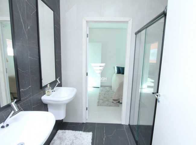 Pavilhão Costa Esmeralda, Sertao de Santa Luzia - PORTO BELO