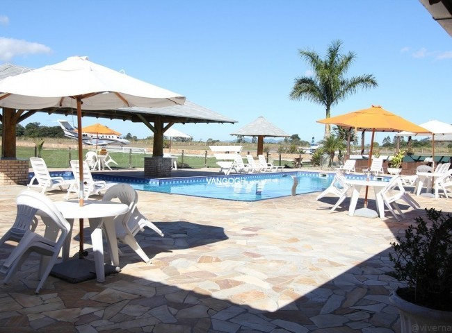 Pavilhão Costa Esmeralda, Sertao de Santa Luzia - PORTO BELO