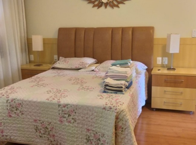 Casa 4 dormitórios , Taquaras - Balneário Camboriú