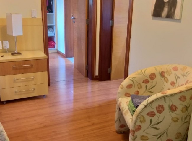 Casa 4 dormitórios , Taquaras - Balneário Camboriú