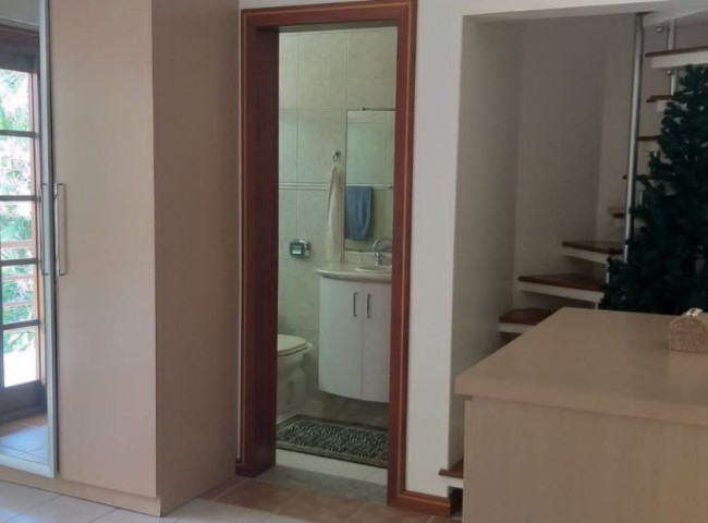 Casa 4 dormitórios , Taquaras - Balneário Camboriú